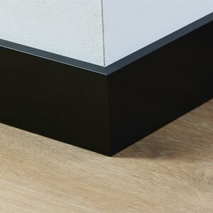 Gelakte plint 90x15 - Amsterdam zwart RAL 9005 - afbeelding 2