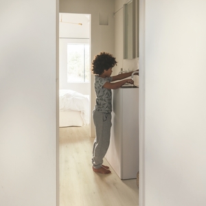 Quick-Step - Liv - SGSPC20319 Ocean bliss greige (Plak PVC) - afbeelding 4